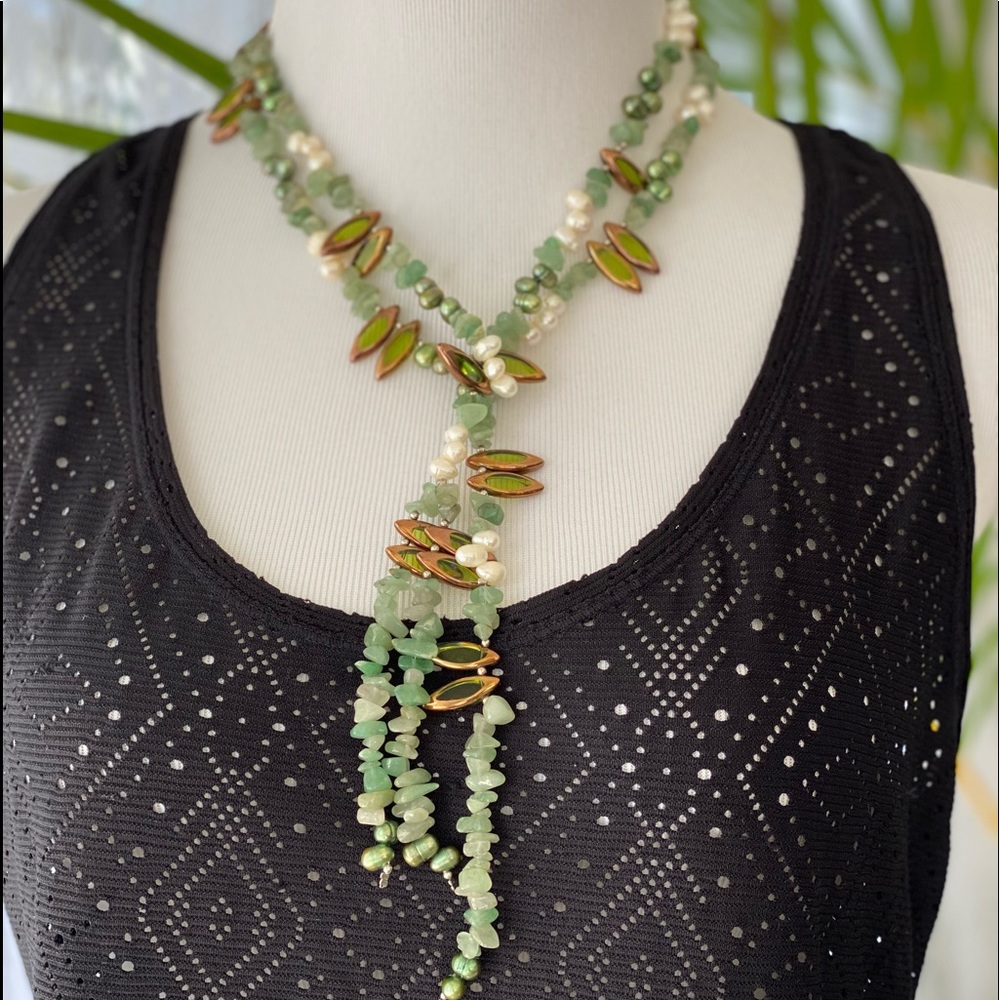 Laureate Jade and Fresh Water Pearl Necklace.